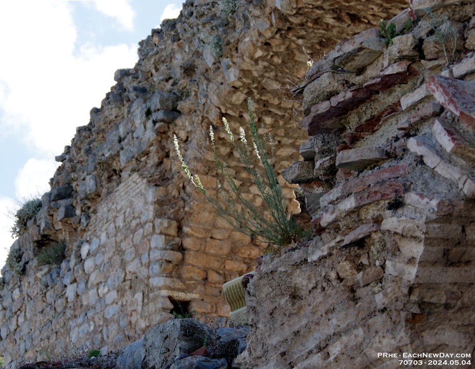 70703RoCrReLeUsm - Footsteps of Paul - Exploring the ruins of Ephesus